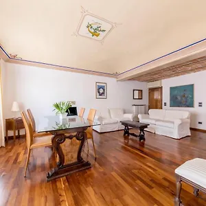 Apartment Royal Domus - Via Mazzini, Perugia