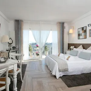 Residenza Il Punto פרוג'ה