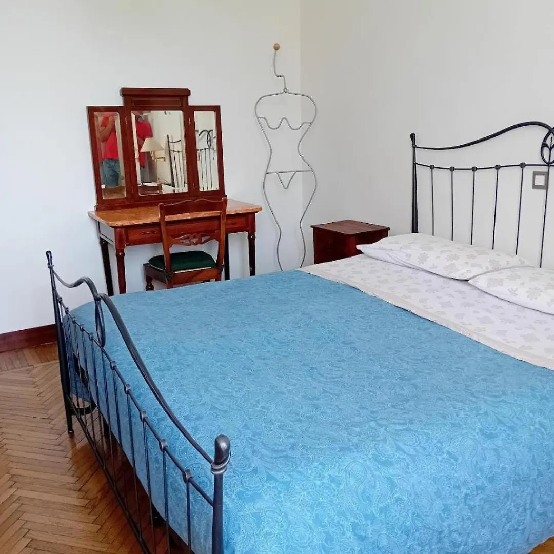 Ideale Per Vivere Il Centro Storico Di Perugia Italy